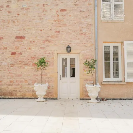 Apartment Winegrower's House In A Castle *