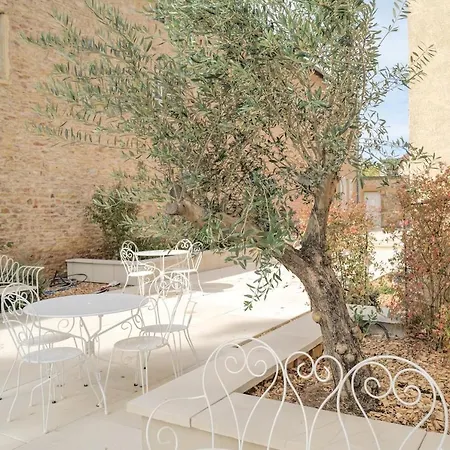 Apartment Winegrower's House In A Castle